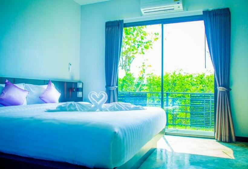 디럭스 룸 킹사이즈 침대, Aziss Boutique Hotel   Sha Plus