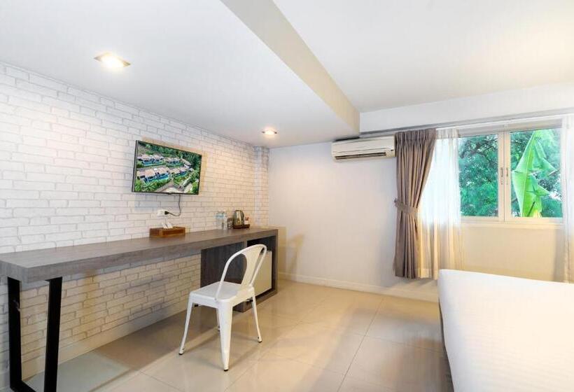 스탠다드 룸 킹사이즈 침대, Silla Loft