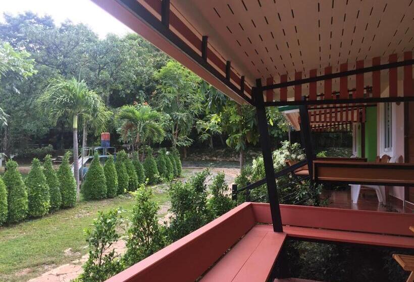 Семейное Бунгало, ฺbaan Ing Khao Resort