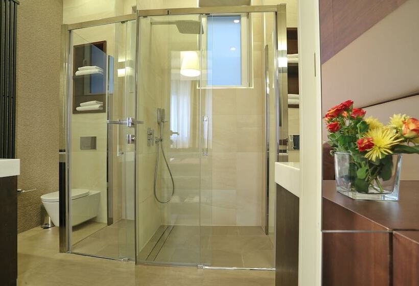 سوییت لوکس, Belgreat Premium Suites