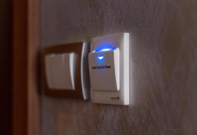 اتاق استاندارد یک نفره, Privilege Suites By Central Park