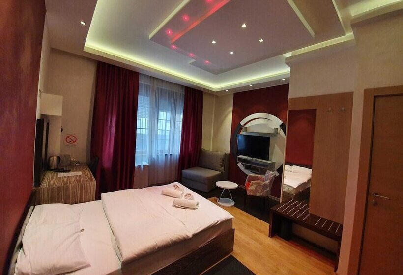 اتاق خانوادگی, Privilege Suites By Central Park