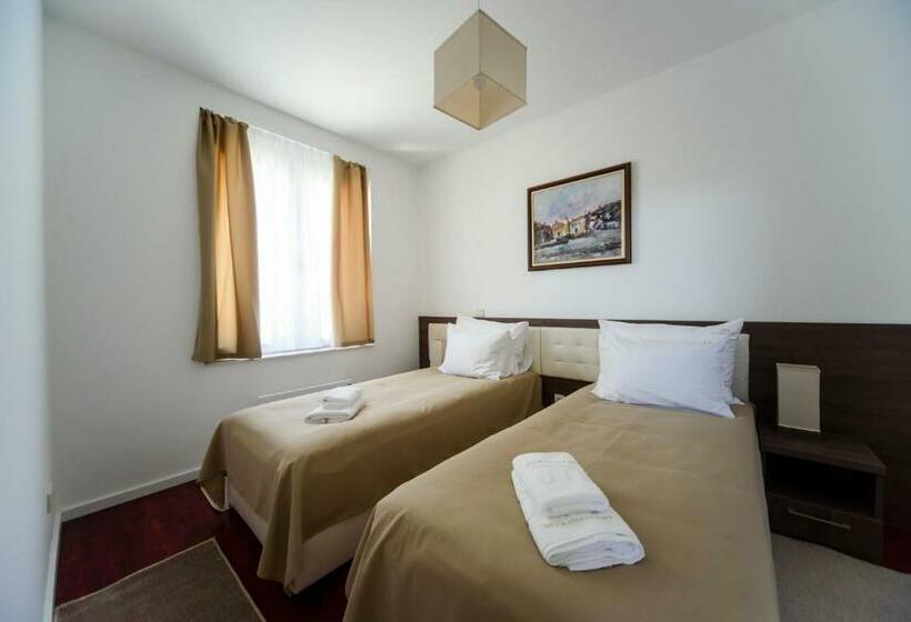 اتاق لوکس, Villa Otava Lux Spa