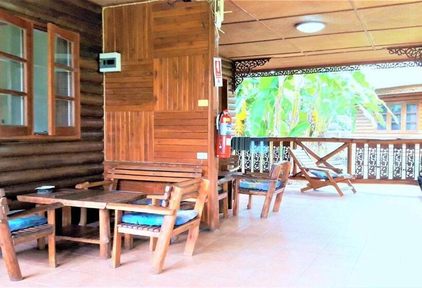 بنگله خانوادگی, Huan Chiang Dao Resort
