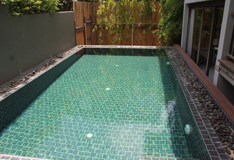ویلای 3 خوابه با استخر, The Palayana Hua Hin