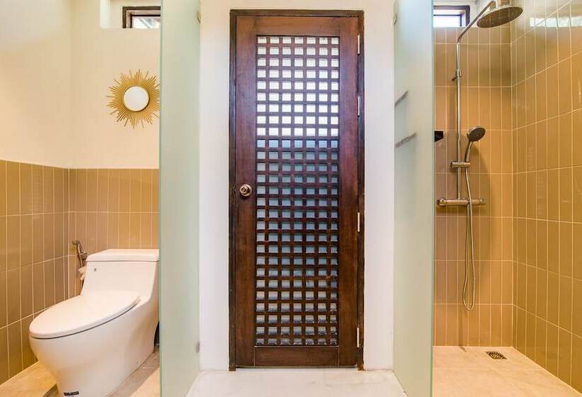 سوئیت 2 خوابه, The Palayana Hua Hin