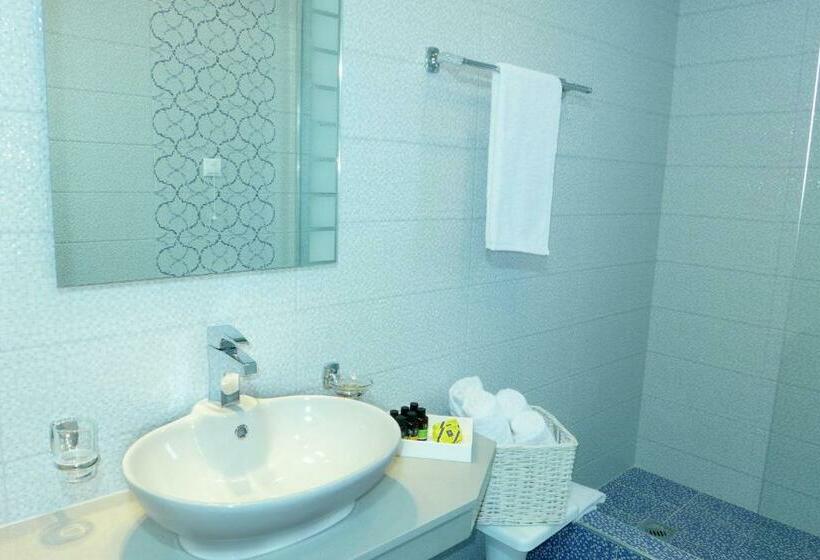 Family Suite, Amaryllis Beach