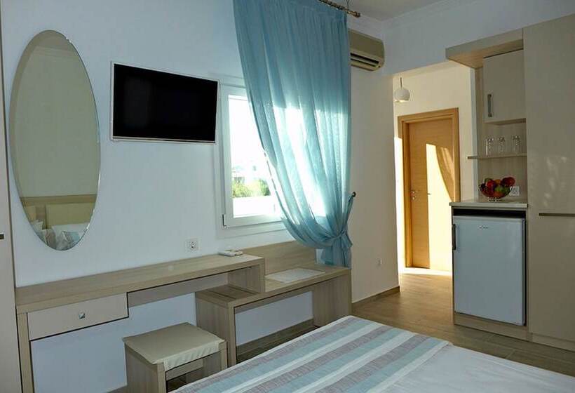 Family Suite, Amaryllis Beach