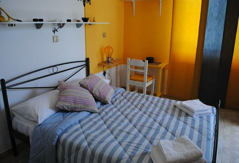 スタンダードルーム, Karmik Concept Apartments