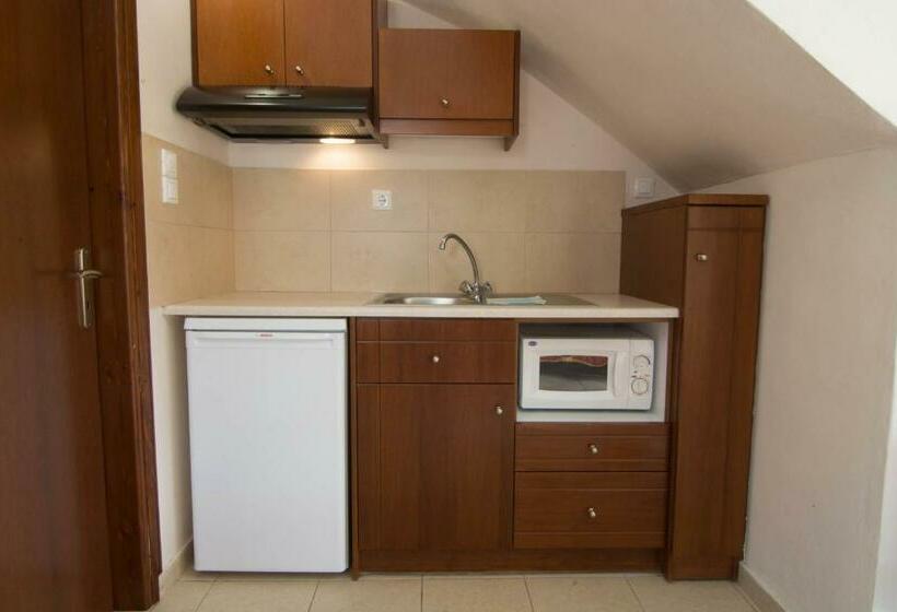 Апартаменты 1 Спальня с Балконом, Lito Apartments Paleochora