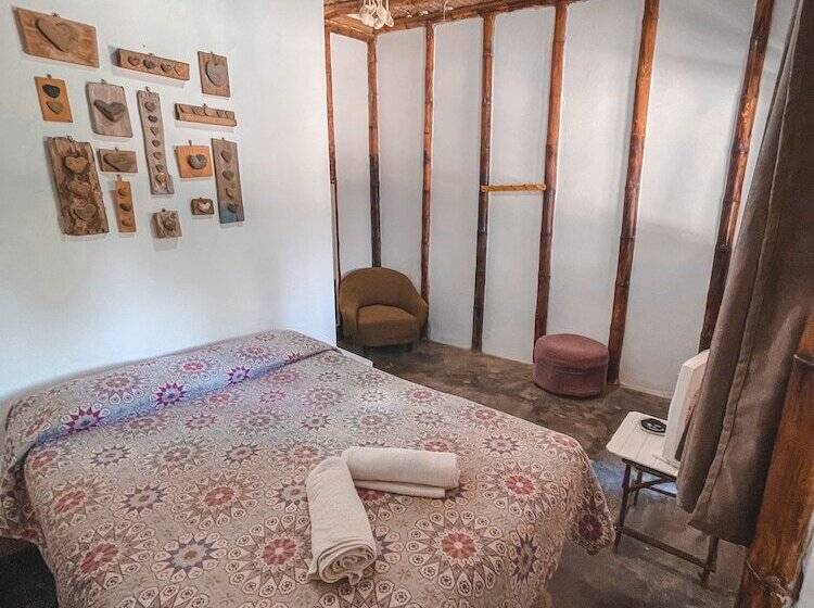 اتاق استاندارد, Naif Rustic & Ecologic Lodge