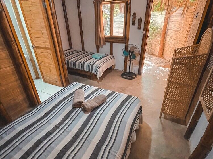 اتاق استاندارد, Naif Rustic & Ecologic Lodge
