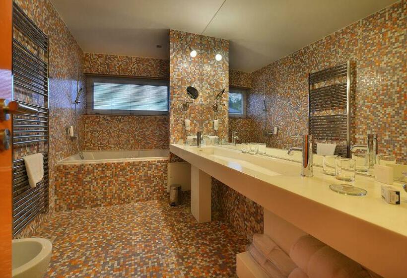 سوییت سوپریور, Omnia Hotel Relax & Wellness