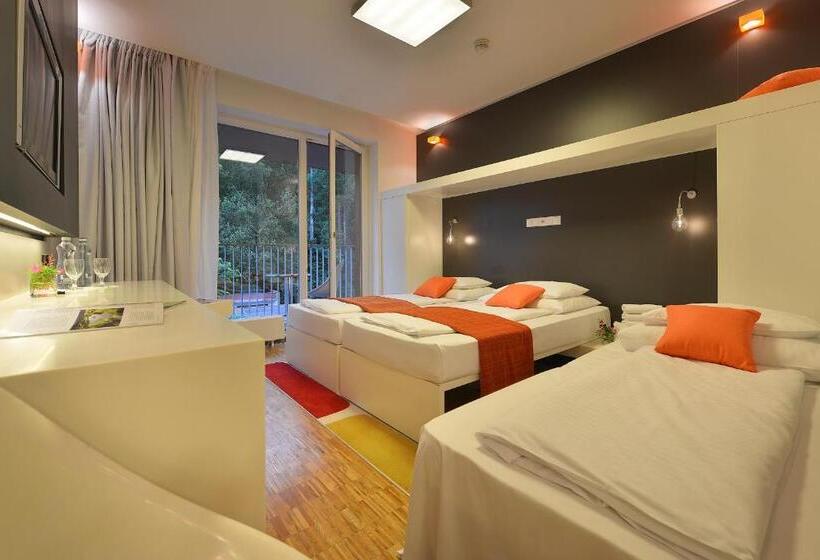 اتاق استاندارد با بالکن, Omnia Hotel Relax & Wellness