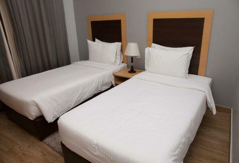 ویلای 4 خوابه, Aquamarine Kuwait Resort