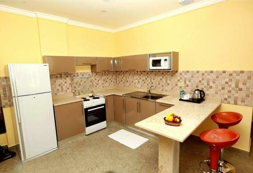 ویلای 4 خوابه, Aquamarine Kuwait Resort