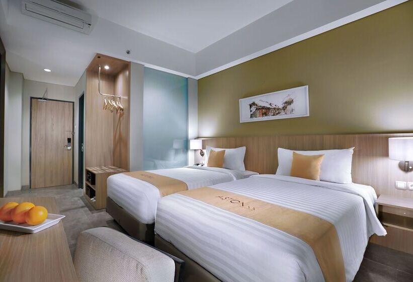 Номер Superior, Aston Inn Mataram