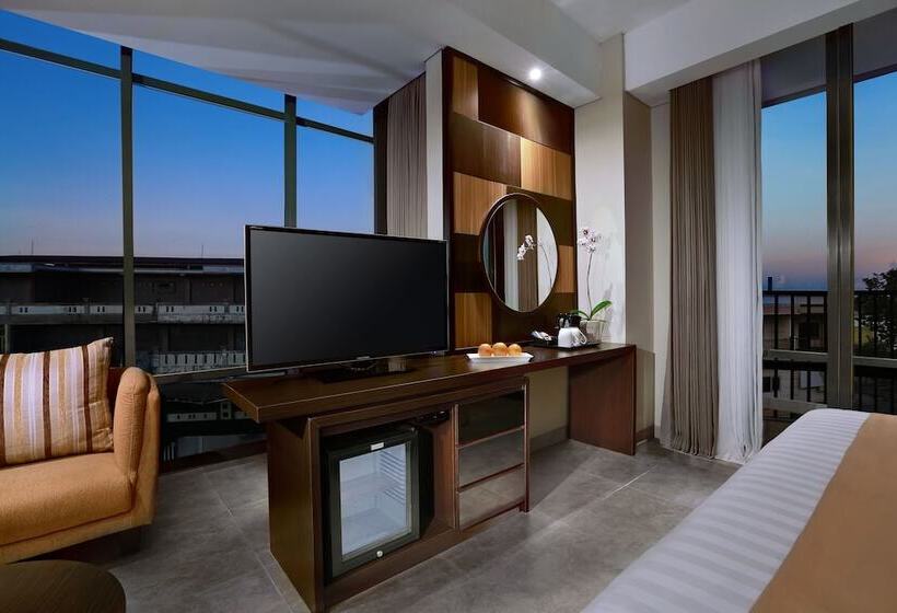 Номер Deluxe, Aston Inn Mataram