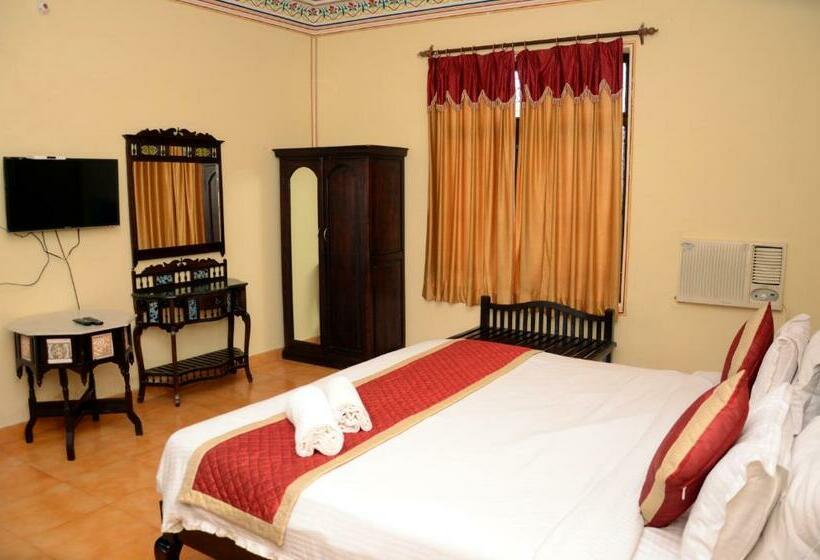 اتاق لوکس, Sajjan Bagh A Heritage Resort