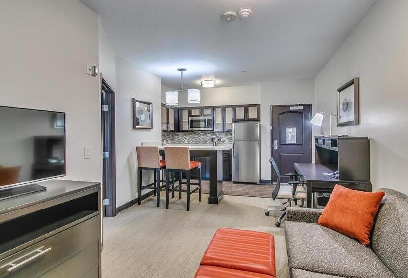 适合残疾人士使用的套间, Staybridge Suites Lubbock South, An Ihg