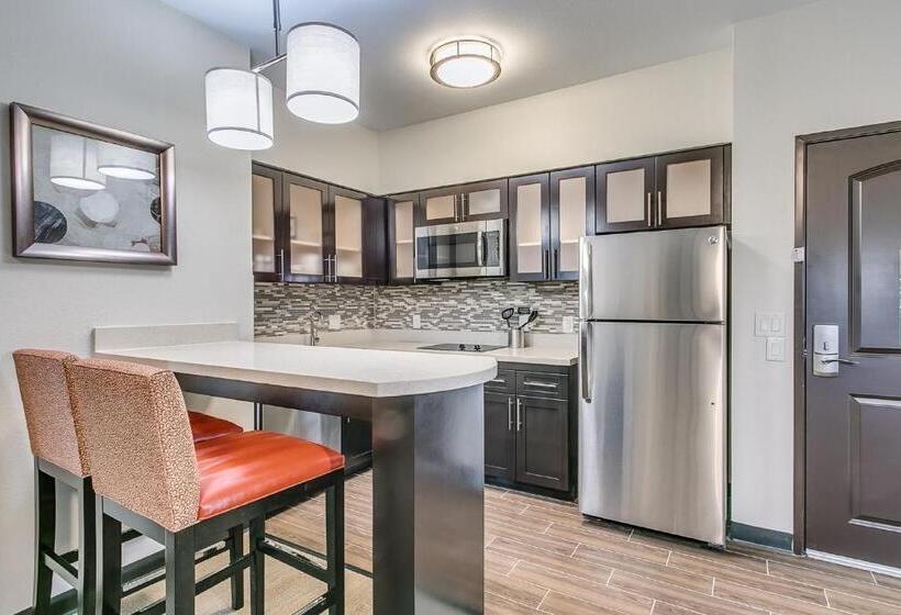 带2个卧室的套房, Staybridge Suites Lubbock South, An Ihg