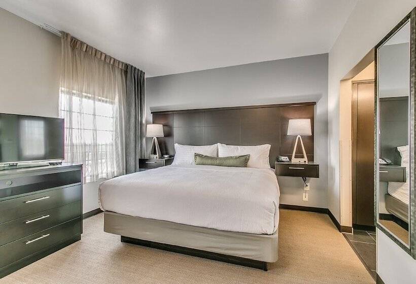 适合残疾人士使用的套间, Staybridge Suites Lubbock South, An Ihg