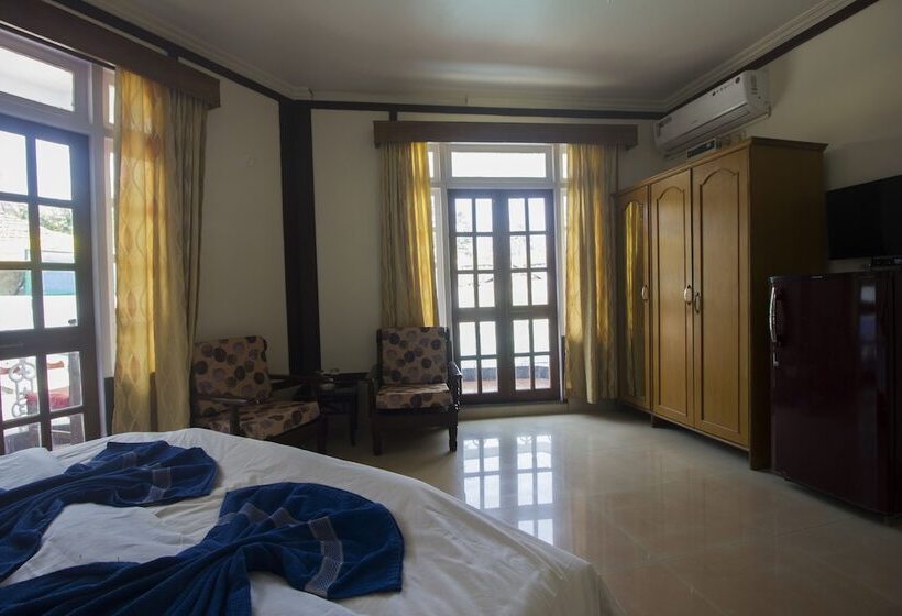 Номер Deluxe, Sunset Beach Resort