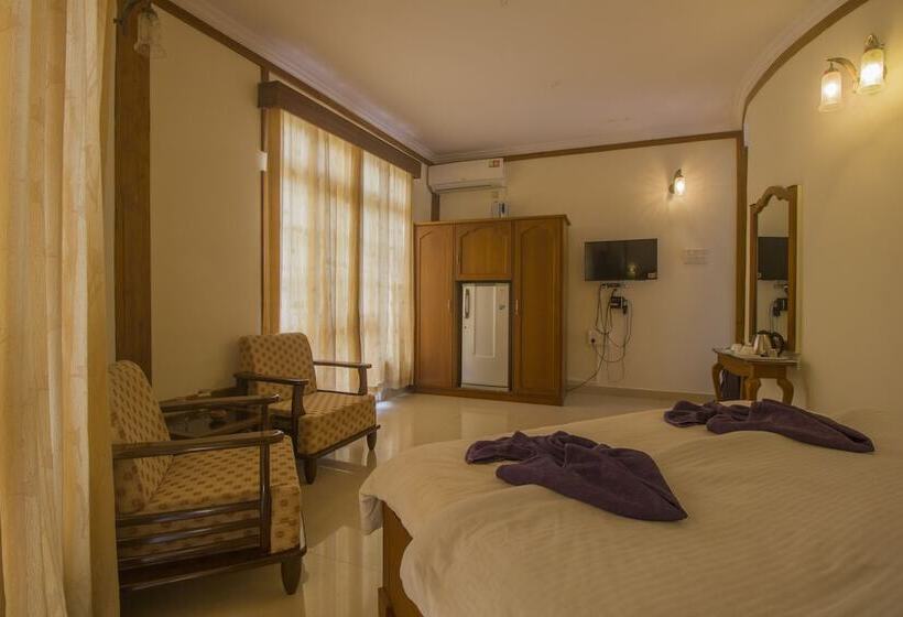 Номер Deluxe, Sunset Beach Resort
