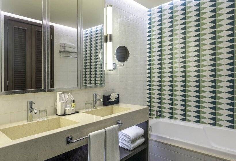 سوئیت جونیور پرستیژ, Ocean Riviera Paradise - All Inclusive