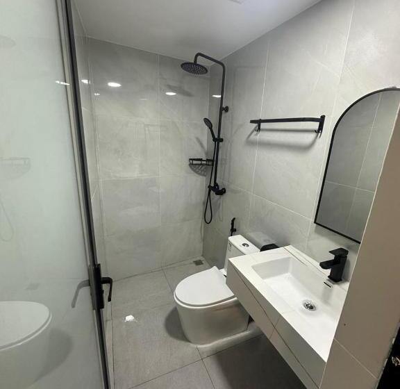 استودیوی لوکس, Bibee Maldives