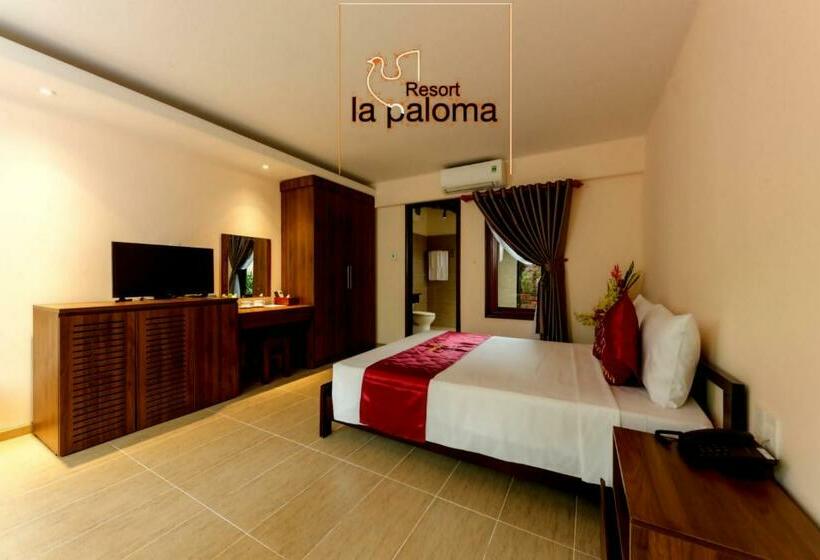 ویلای استاندارد با چشم‌انداز باغ, La Paloma Resort