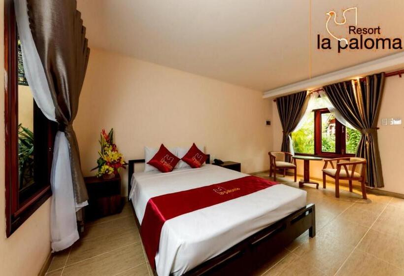 ویلای استاندارد با چشم‌انداز باغ, La Paloma Resort