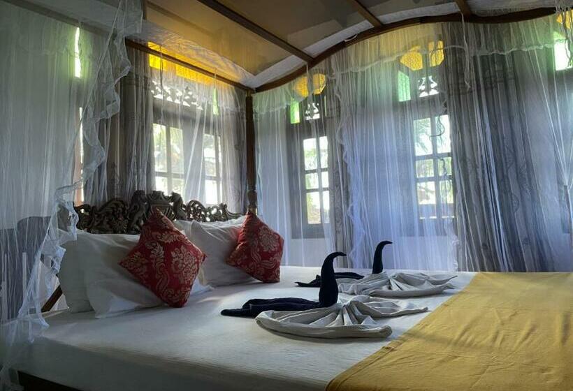 디럭스 룸, Flamingo Guest House