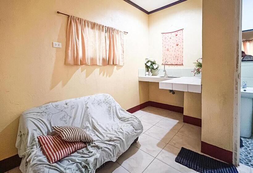 Семейный Номер, Krismark Dive Lodge