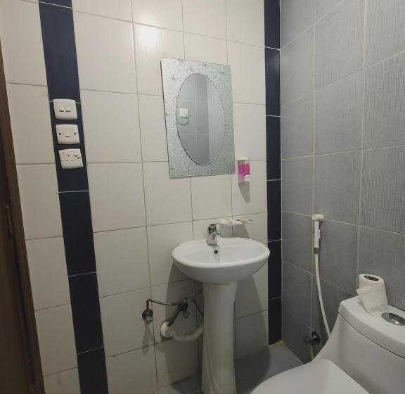 اتاق استاندارد با تخت بزرگ, Atilalat Alrawdah Hotel Makkah