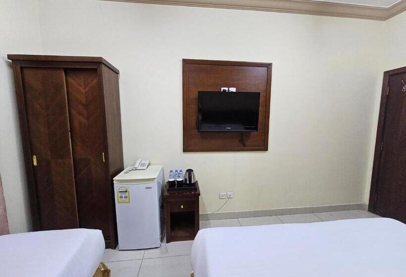 اتاق استاندارد چهار تخته, Atilalat Alrawdah Hotel Makkah