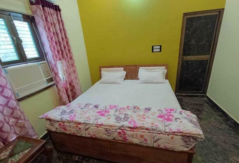 Трехместный Номер Классика, Oyo Flagship Gorakhpur Guest House