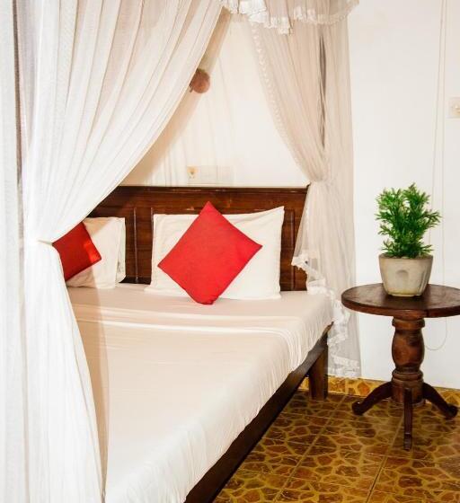Номер Deluxe с Балконом, Kapila Guest In Unawatuna