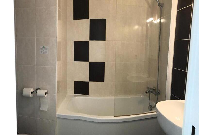Номер Deluxe, Cit Hotel La Pyramide