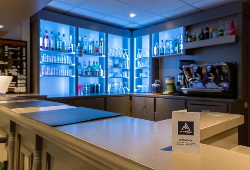 Семейный Номер, Cit Hotel La Pyramide