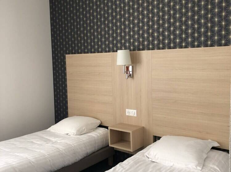 Номер Стандарт, Cit Hotel La Pyramide