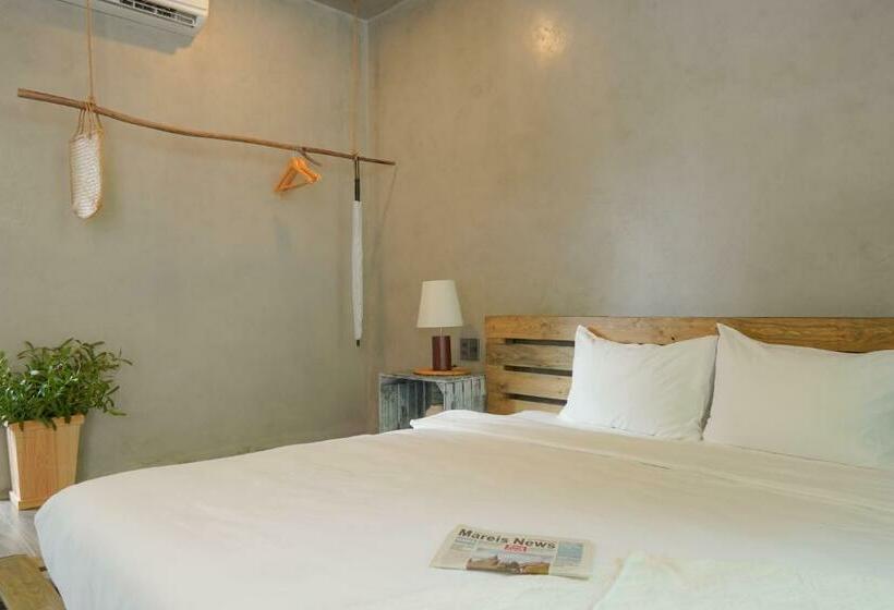 استودیوی استاندارد, Babylon Mini Resort