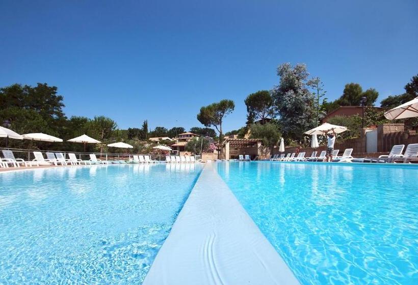 Апартаменты 1 Спальня, Isa Residence With Swimming Pool In Guardistallo Surrounded By Greenery