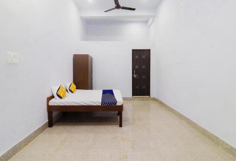 Трехместный Номер Классика, Spot On Bansal Resort