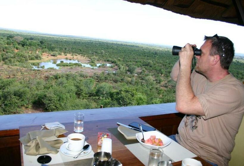 اتاق استاندارد, Room In Villa   Zambezi Family Lodge   Buffalo Room