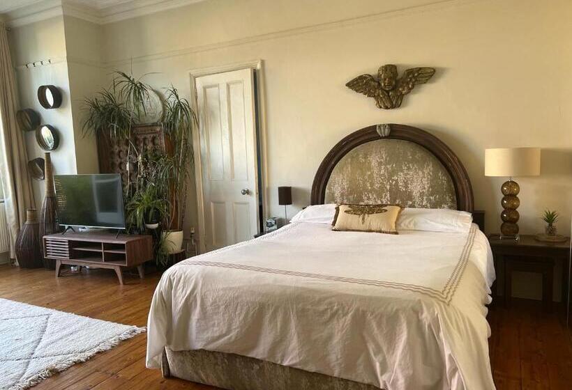 Номер Deluxe Кровать Кинг, Londonhomegardens