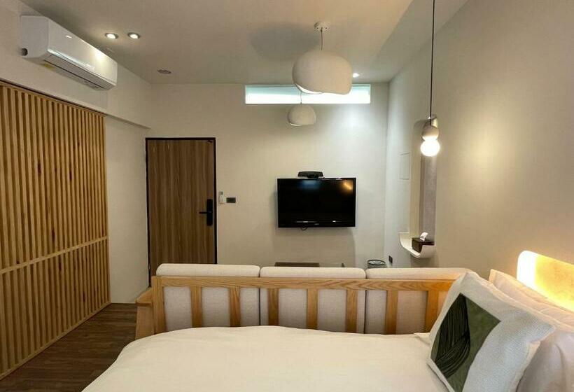 اتاق لوکس, Green Inn Kaohsiung