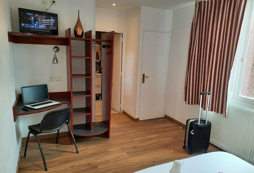 Номер Стандарт, Le Clémenceau Hôtel Et Appart Hôtel & Restaurant Gare Sncf Centre Ville