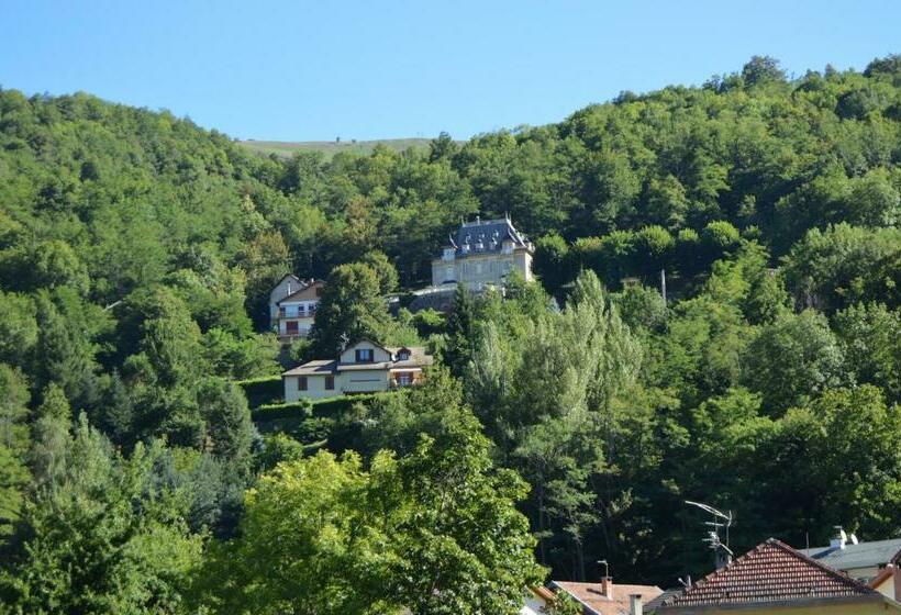 Семейный Номер, Restaurant Le Bellevue