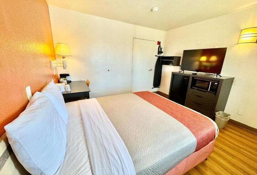 장애인을 위한 스탠다드 룸, Studio 6 Bellflower Ca Los Angeles